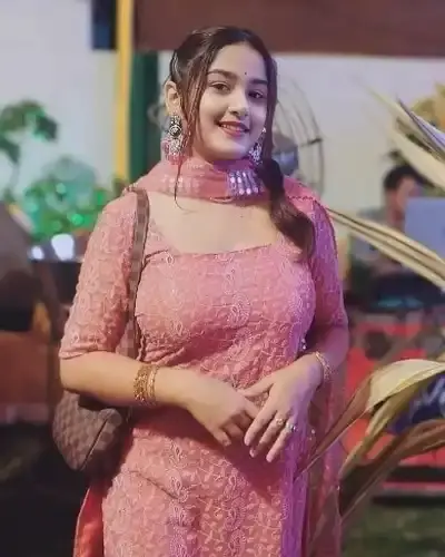 Call Girls Amalner Cash On Delivery